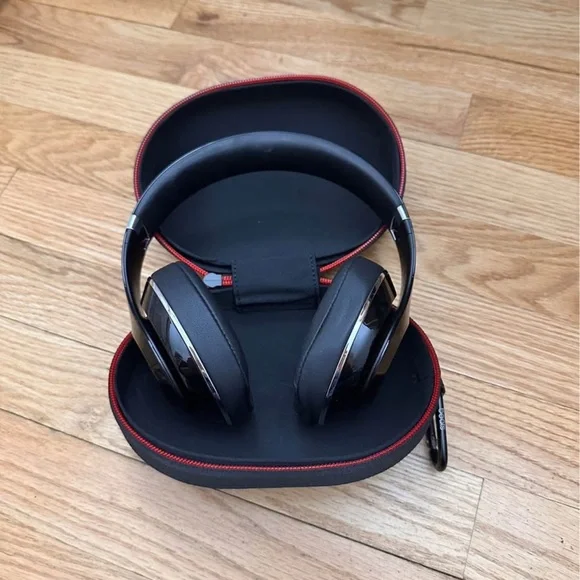 Beats Black and Red Headphone